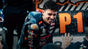 BianchiがMotoGPレーサー、マルコ・ベゼッキとの提携を公表